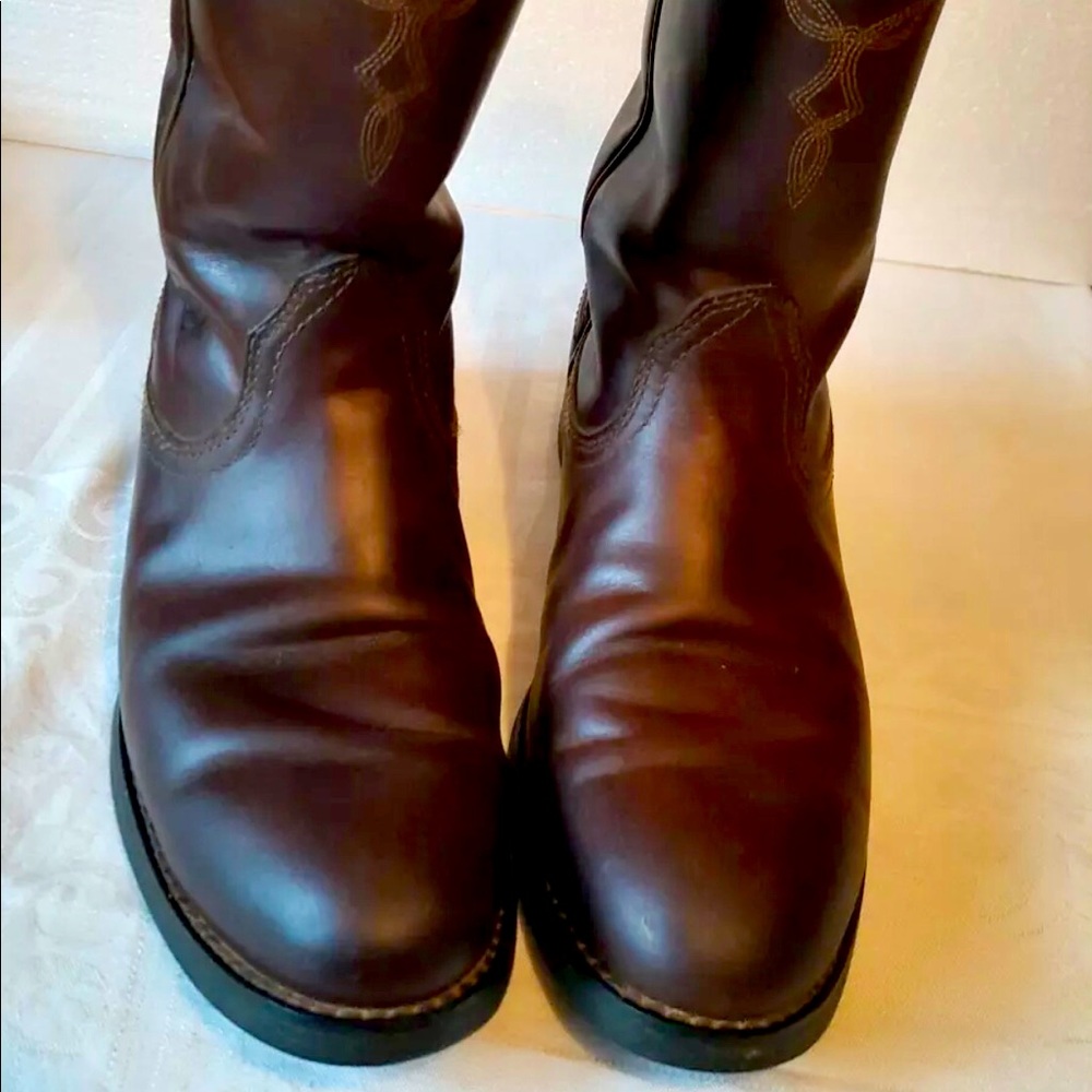 Ariat Heritage Roper Boots 9.5
